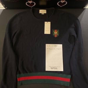 New with tags and receipt Gucci sweater size Large blue